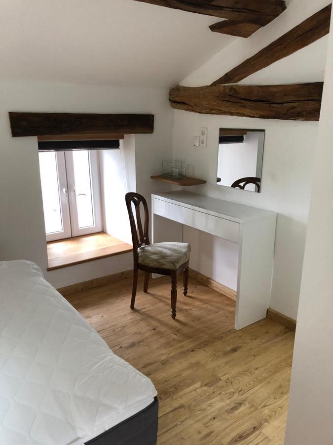 The Walnut Tree Chambre D'Hotes Le Dorat Exterior photo